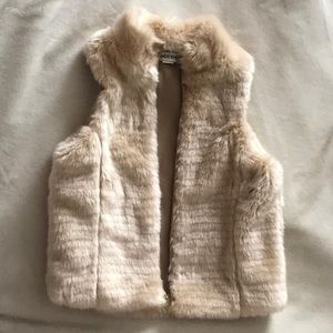 Lands End girls no sleeve jacket